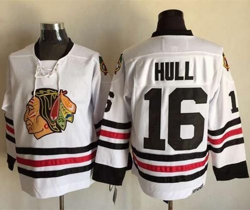 Blackhawks #16 Bobby Hull White CCM Throwback Stitched NHL Jersey - Click Image to Close